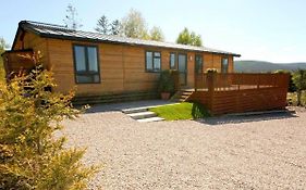 Castlewood Lodges